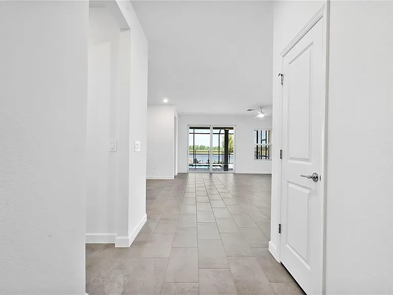 14735 Bluewater Rd — Photo 7