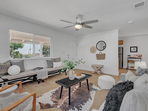4th image of 360 Markham Avenue