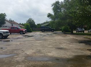 5763 Easthampton Dr, Houston, TX 77039