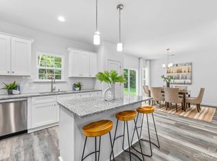 313 Bell St, Mount Holly, NC 28120