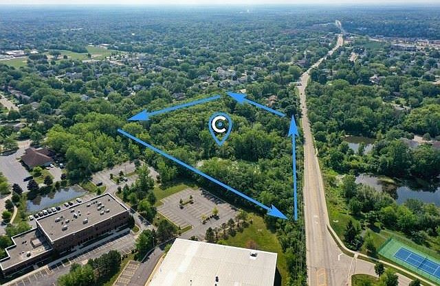 2nd image of 670 S Old Rand Rd