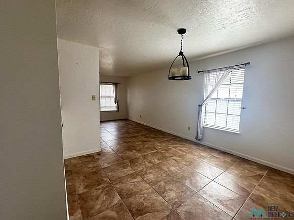 3rd image of 4121 N Cortez St