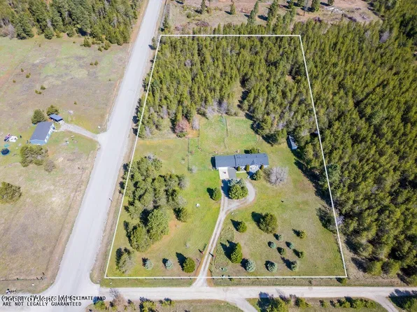 6867 E Trinity Ln, Athol, ID 83801