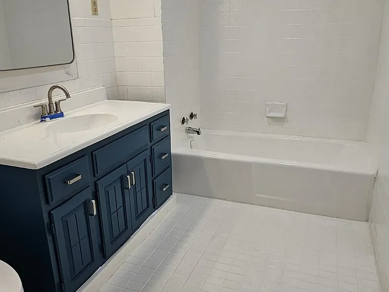 895 Humboldt Ave #2 — Photo 9