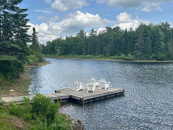 2nd image of 1130 Colony Rd