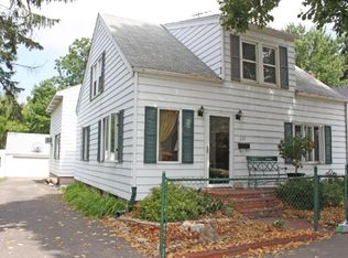 239 Bernard St E, West Saint Paul, MN 55118