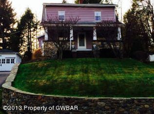 43 Perrin Ave, Shavertown, PA 18708