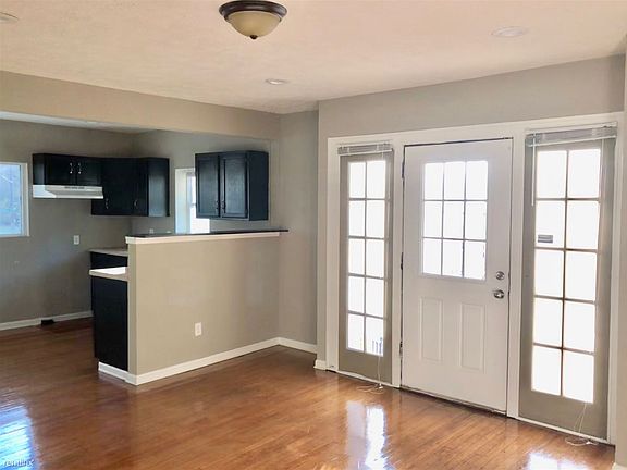 2nd image of 3147 Barnes Ave