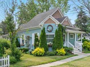 801 3rd Ave SW, Oelwein, IA 50662