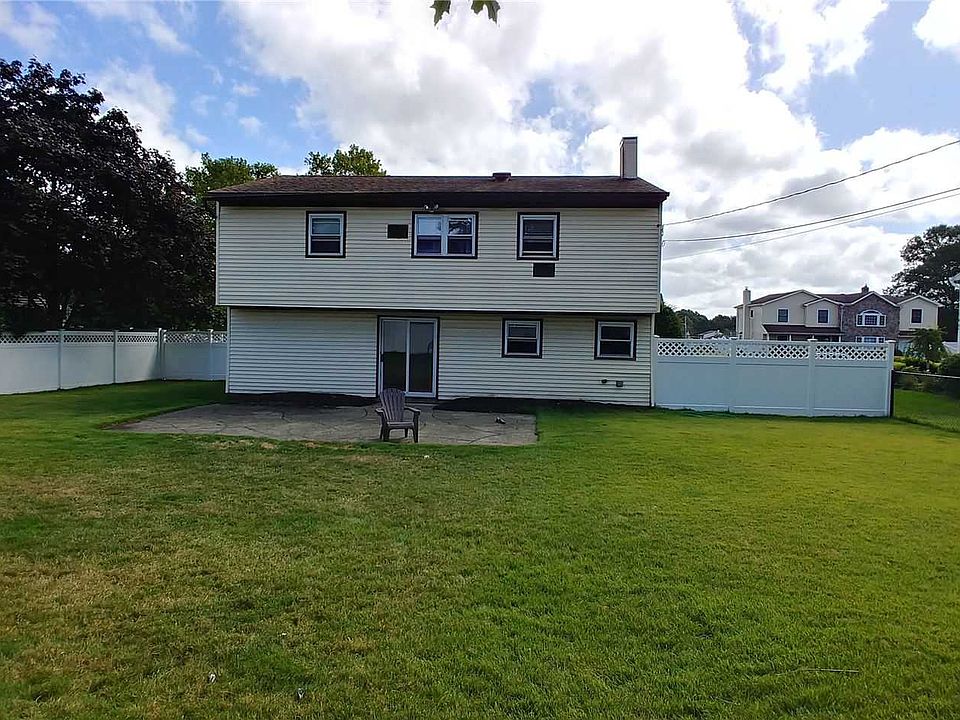 20 nimbus road holbrook ny sale