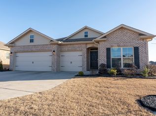 120 Oak Fletcher Dr, Harvest, AL 35749