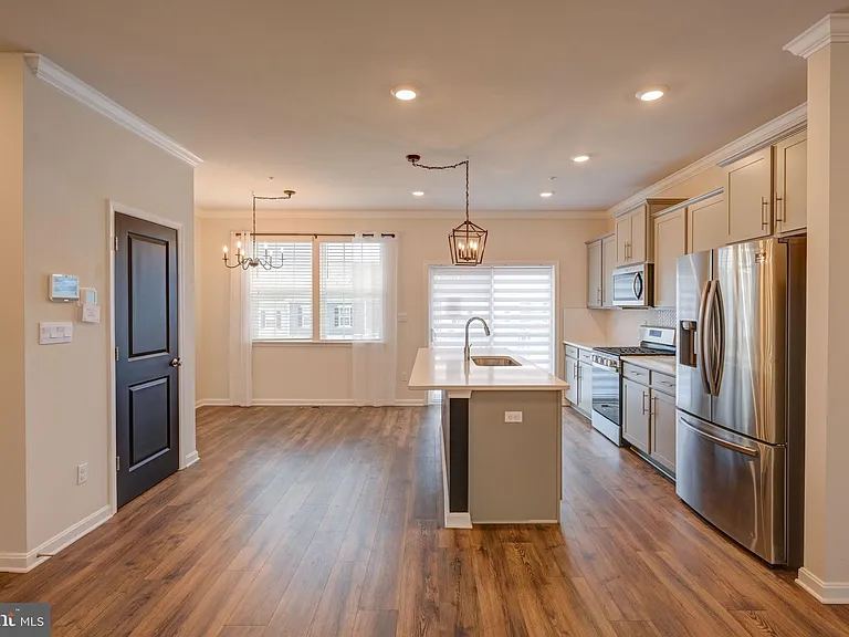 5059 Silver Oak Dr — Photo 5