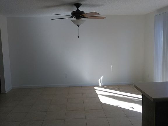 5th image of 71 Del Vista Cir