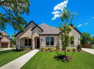 7305 Hidden Way Ct, Arlington, TX 76001