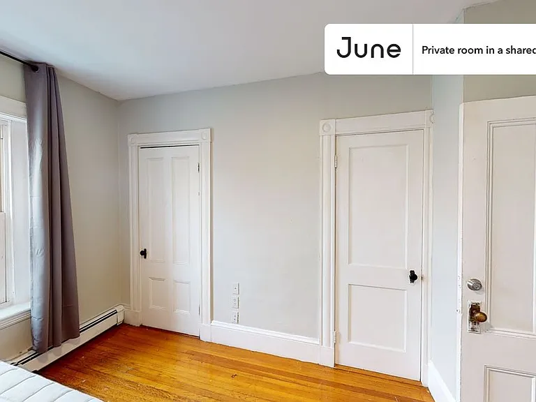 76 Easton St #C — Photo 3