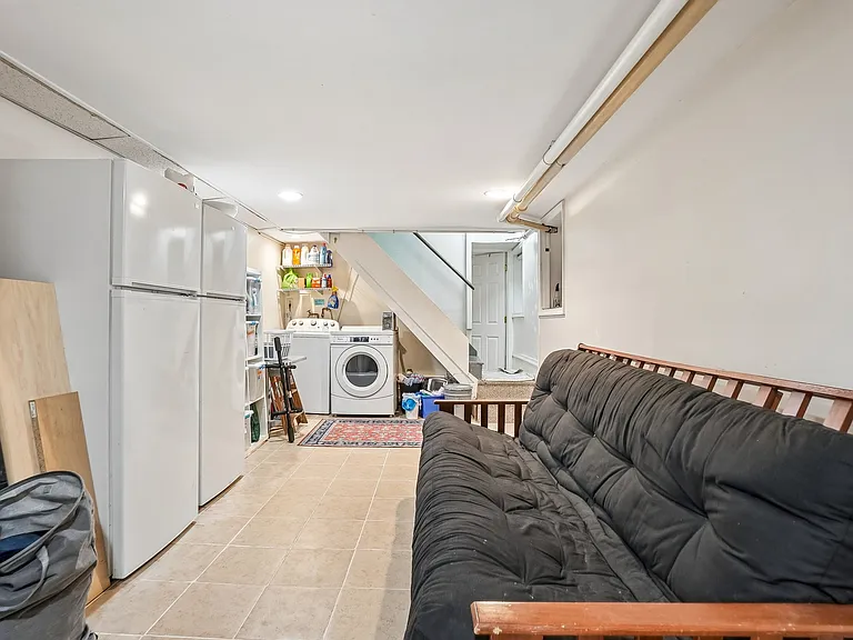 4646 Hazel Ave — Photo 38