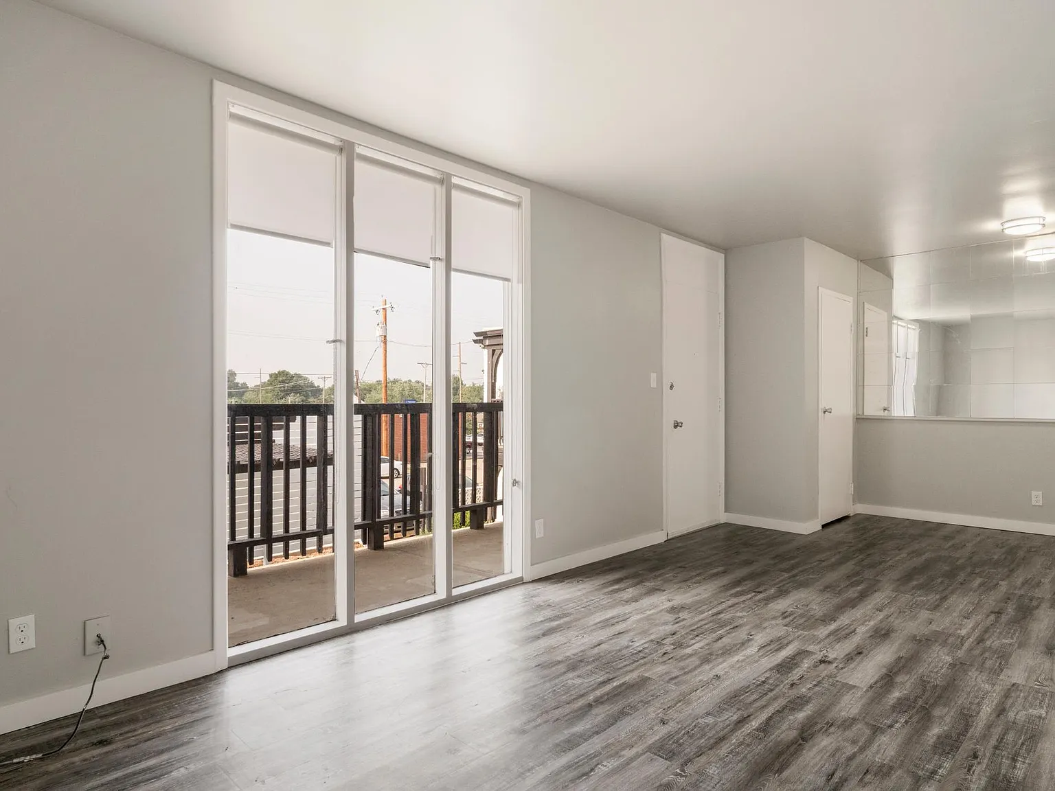 1 bed, 750 sqft, $1,050 — Photo 4