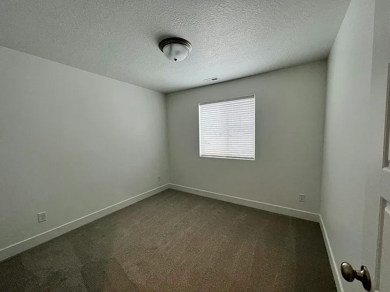 2025 S Sawmill Blvd — Photo 13
