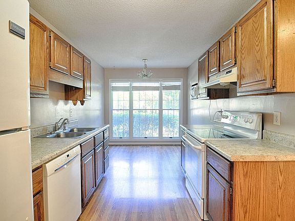 5th image of 106 Mallard Ct