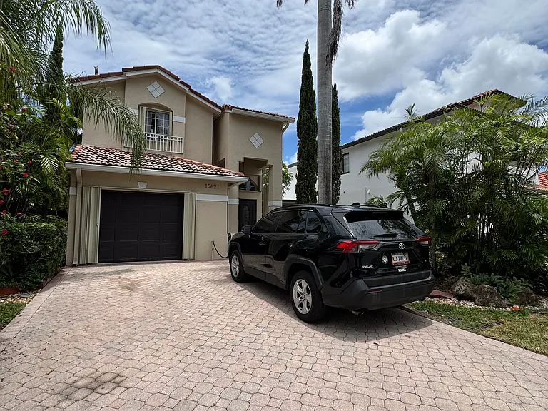 15621 SW 100th Ln — Photo 38