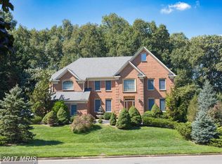 9484 Coral Crest Ln, Vienna, VA 22182