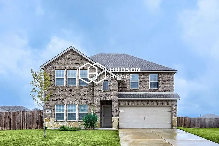 1521 Brookfield Dr