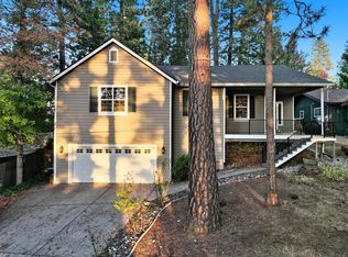 575 Kate Hayes St, Grass Valley, CA 95945