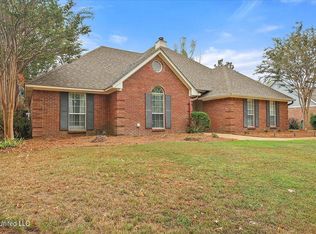 533 Spring Hill Dr, Madison, MS 39110