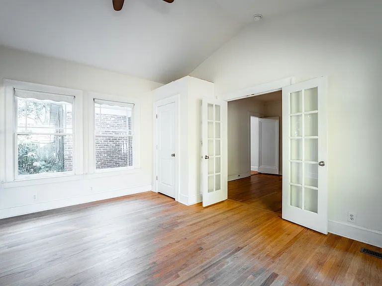 195 Flora Ave NE — Photo 11