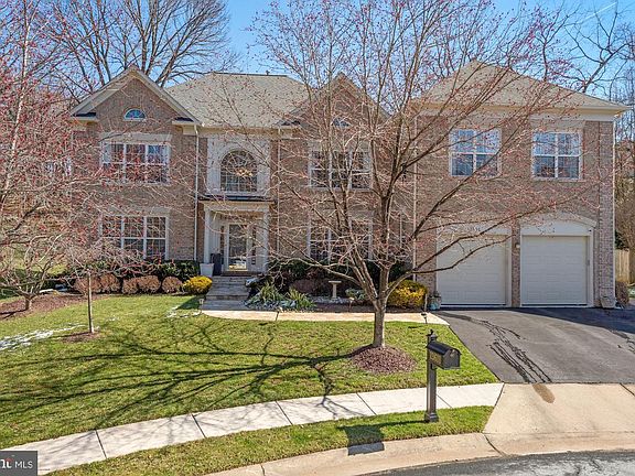 2nd image of 13611 Daphney House Ct
