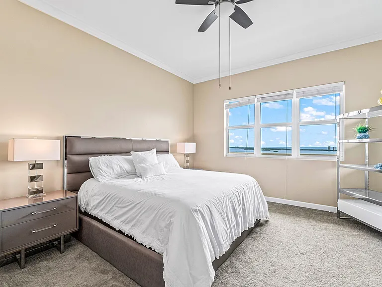 2650 Lake Shore Dr #2403 — Photo 10