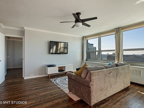 5th image of 1255 N Sandburg Ter Unit 2209E