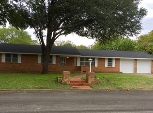 410 Catalina Dr, Woodway, TX 76712