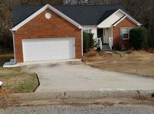 45 Grandview Ct, Powder Springs, GA 30127