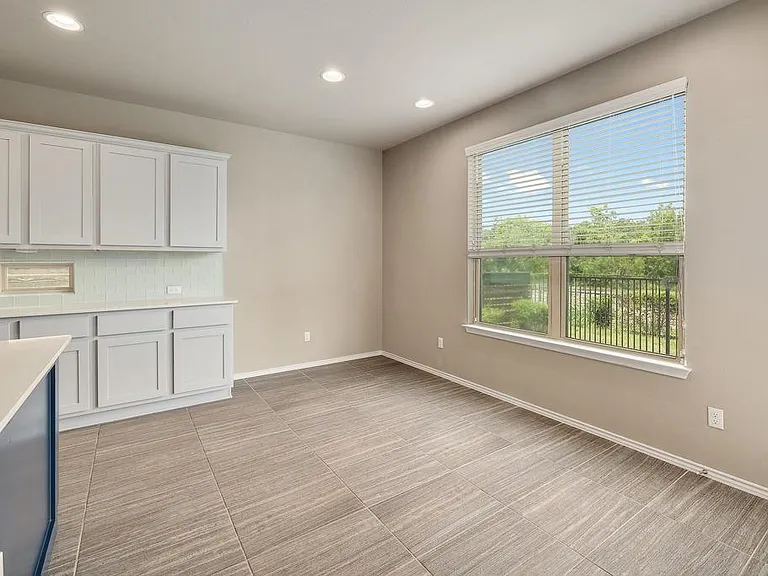 3651 Sandy Brook Dr #229 — Photo 8