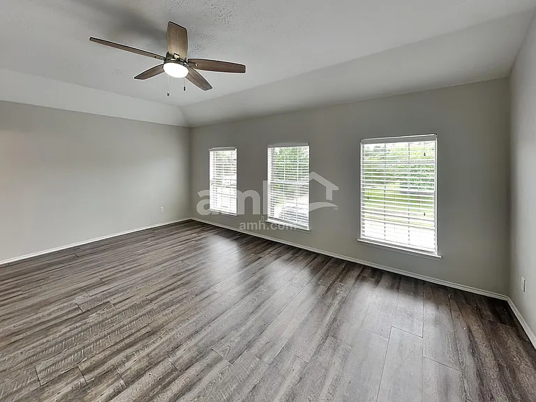 14006 Honey Bee Ct — Photo 9