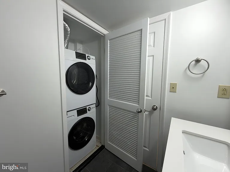 3801 Newark St NW #A427 — Photo 20