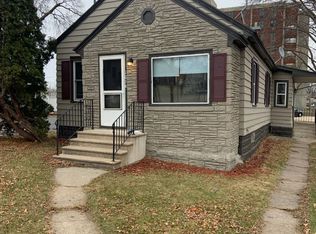 1016 Avon St, La Crosse, WI 54603