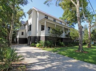 1657 Poe Ave, Sullivans Island, SC 29482