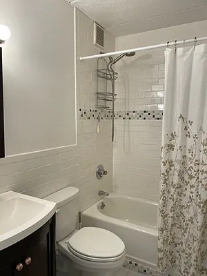 Rented by Bedford Brownstone Realty | media 14