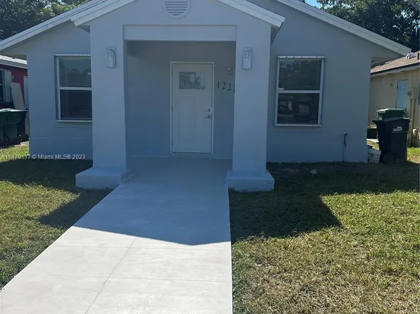 12226 SW 203rd St, Miami, FL 33177