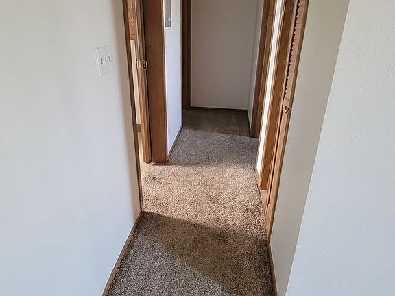 3rd image of 904 3rd Ave NW #4