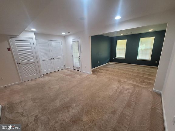 3rd image of 507 Tifton Ln