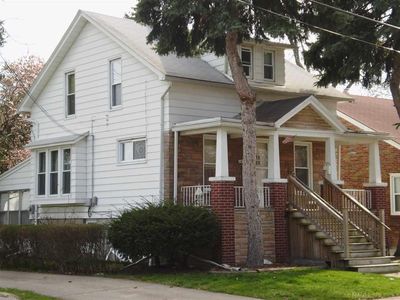 15216 Maplewood St, Eastpointe, MI, 48021