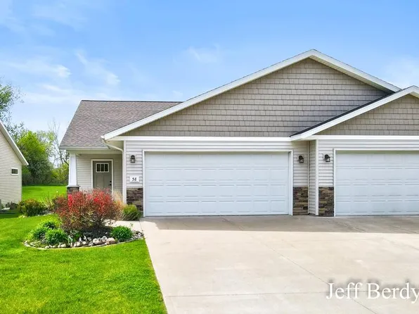 58 Homestead Acres Rd NW #8, Sparta, MI 49345