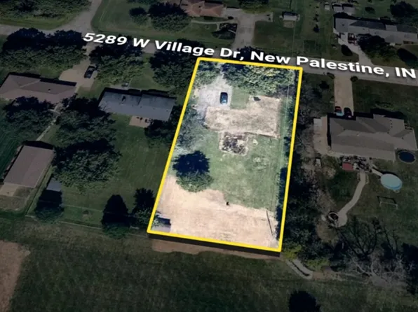 5289 W Village Dr, New Palestine, IN 46163