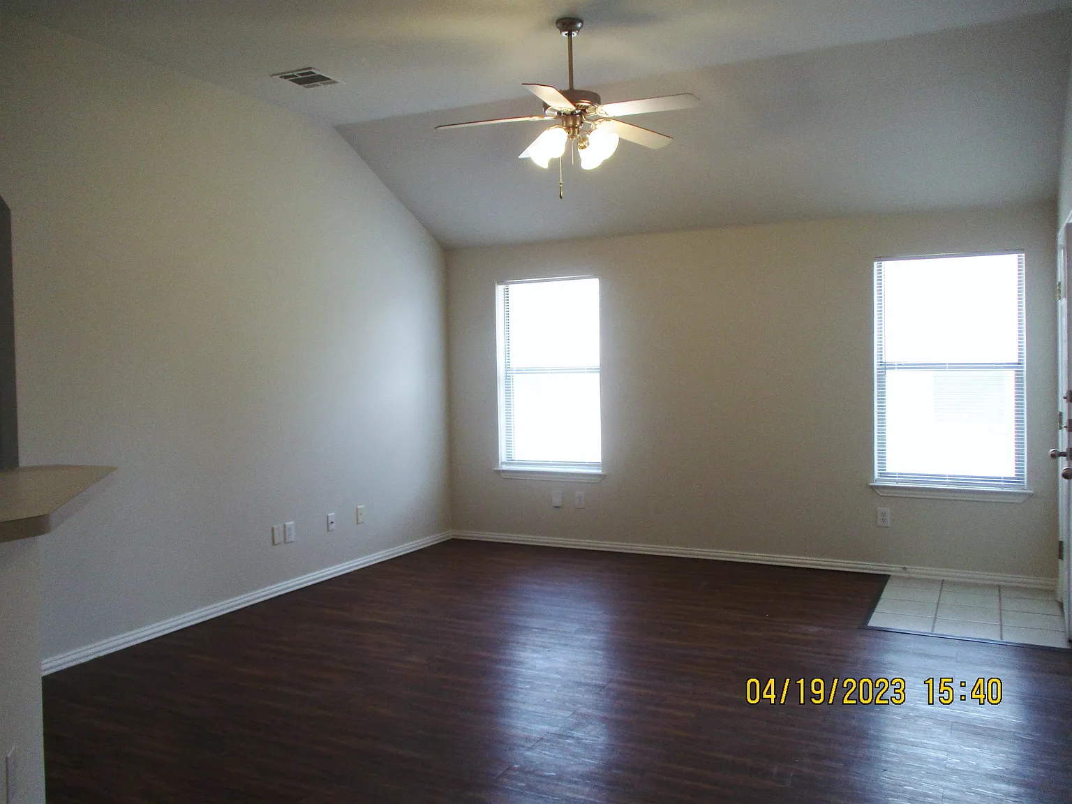 Homestead 5533-35 - 5535 — Photo 3