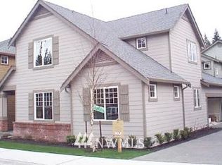 10716 221st NE #37, Redmond, WA
