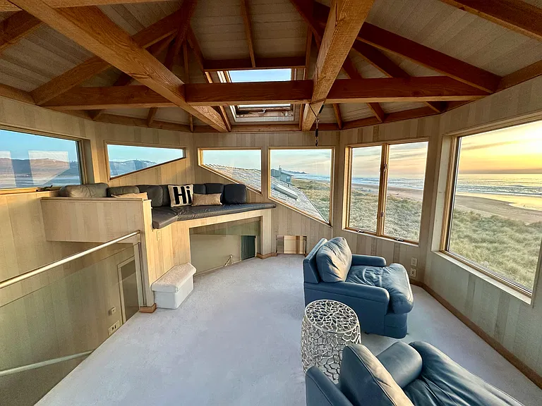 Salishan Dr — Photo 9