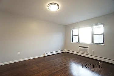 Rented by Rennit Inc.